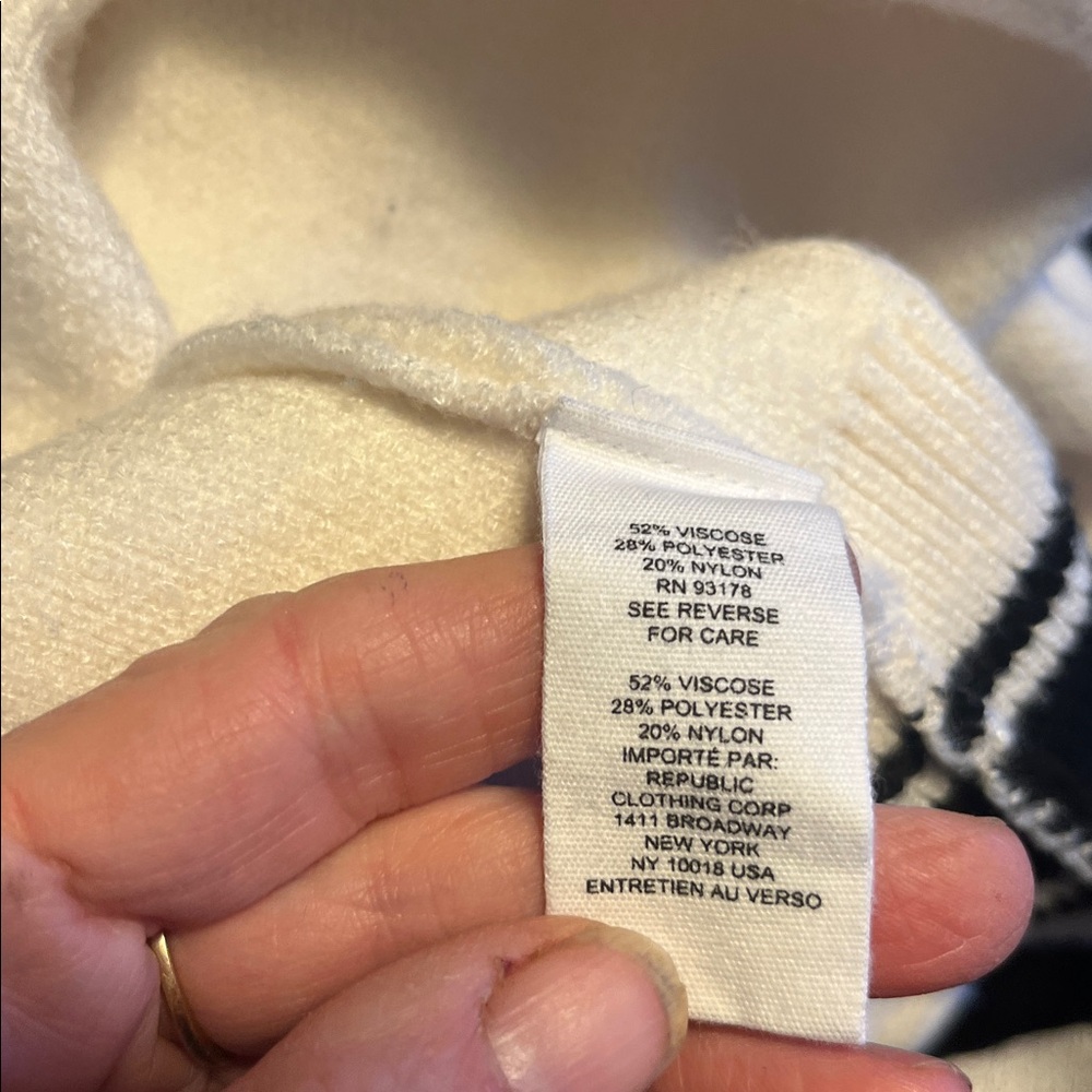 For The Republic Cream and Black Women's Cardigan nwt - Picture 4 of 7